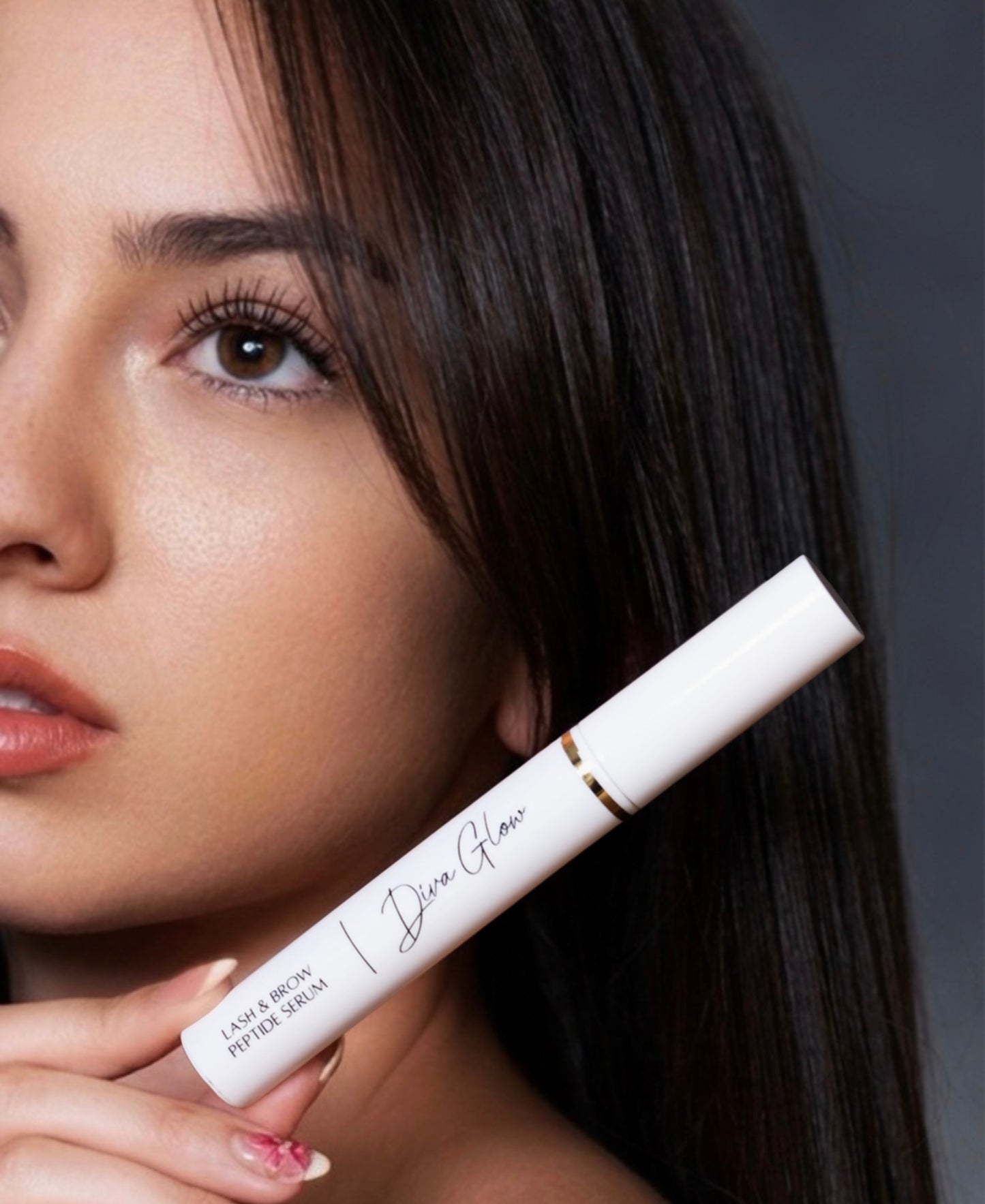Diva Glow™ серум за растеж на мигли и вежди
